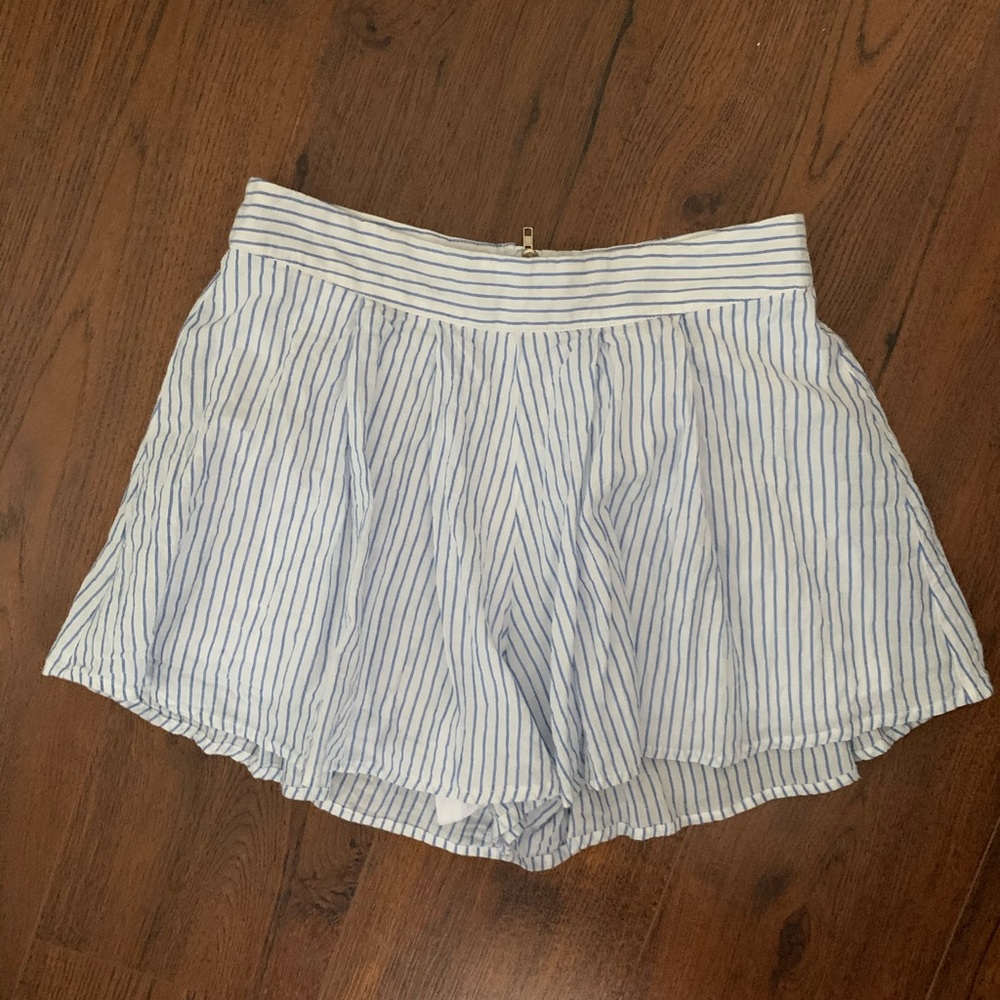 shorts! (looks like a skirt) NEVER worn